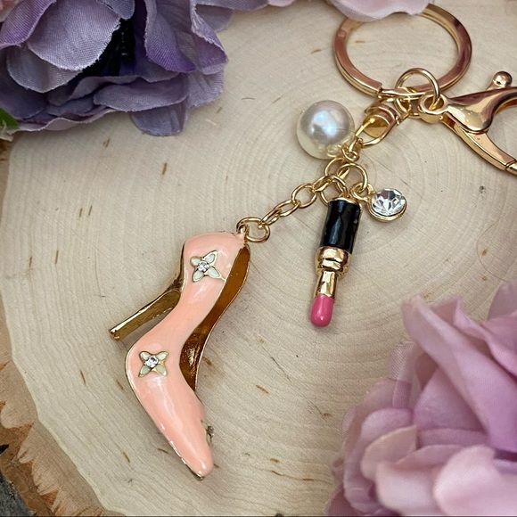 Glam Keychain with Pink High Heel Shoe & Lipstick - Picture 9 of 15